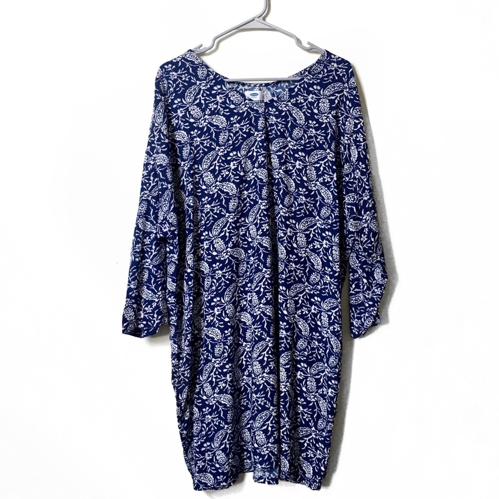Old Navy Blue and White Floral Dress